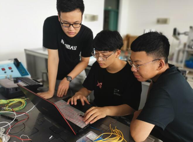 QQ截图20210727102218.jpg