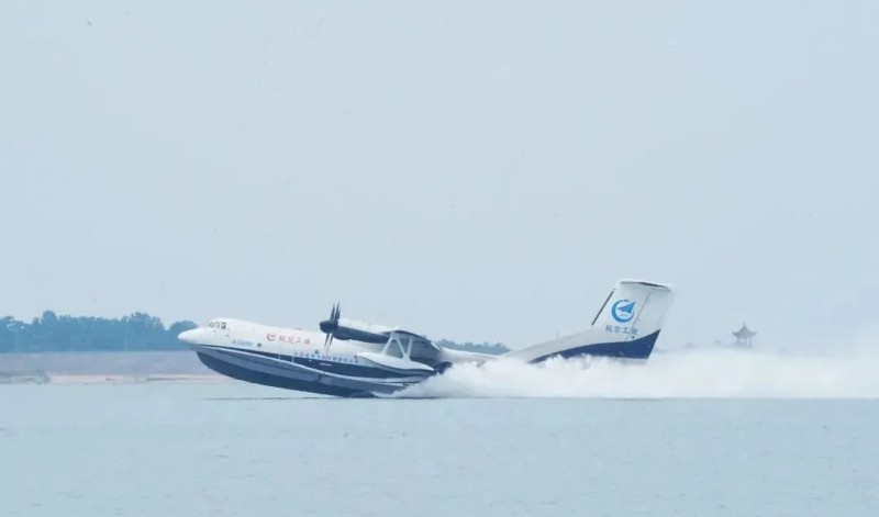 我国首款获批准的复合材料航空螺旋桨诞生-CompositesPlus
