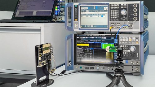 SiversSemiconductore_Setup_71GHz_Press.jpg_ico500.jpg