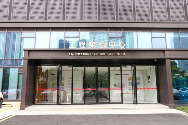 image_1.jpg