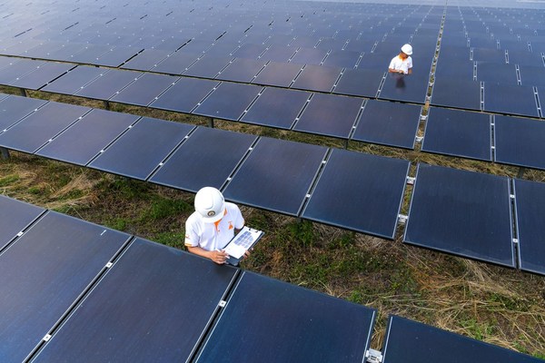 Bangkhenchai_CKPower_s_solar_farm_power_plant.jpg