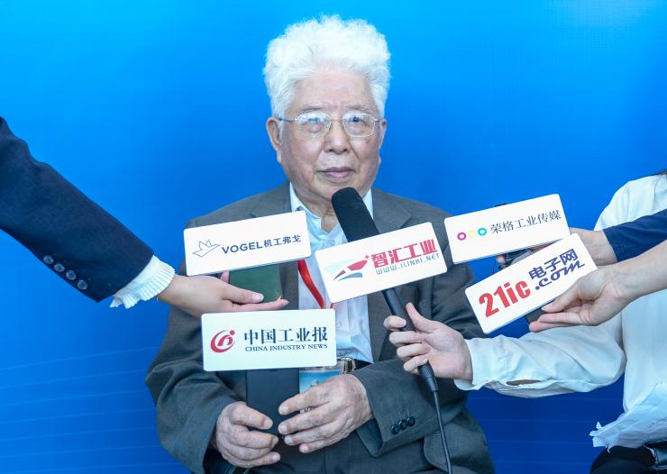 周立伟院士：电子光学成像技术引领工业制造新变革